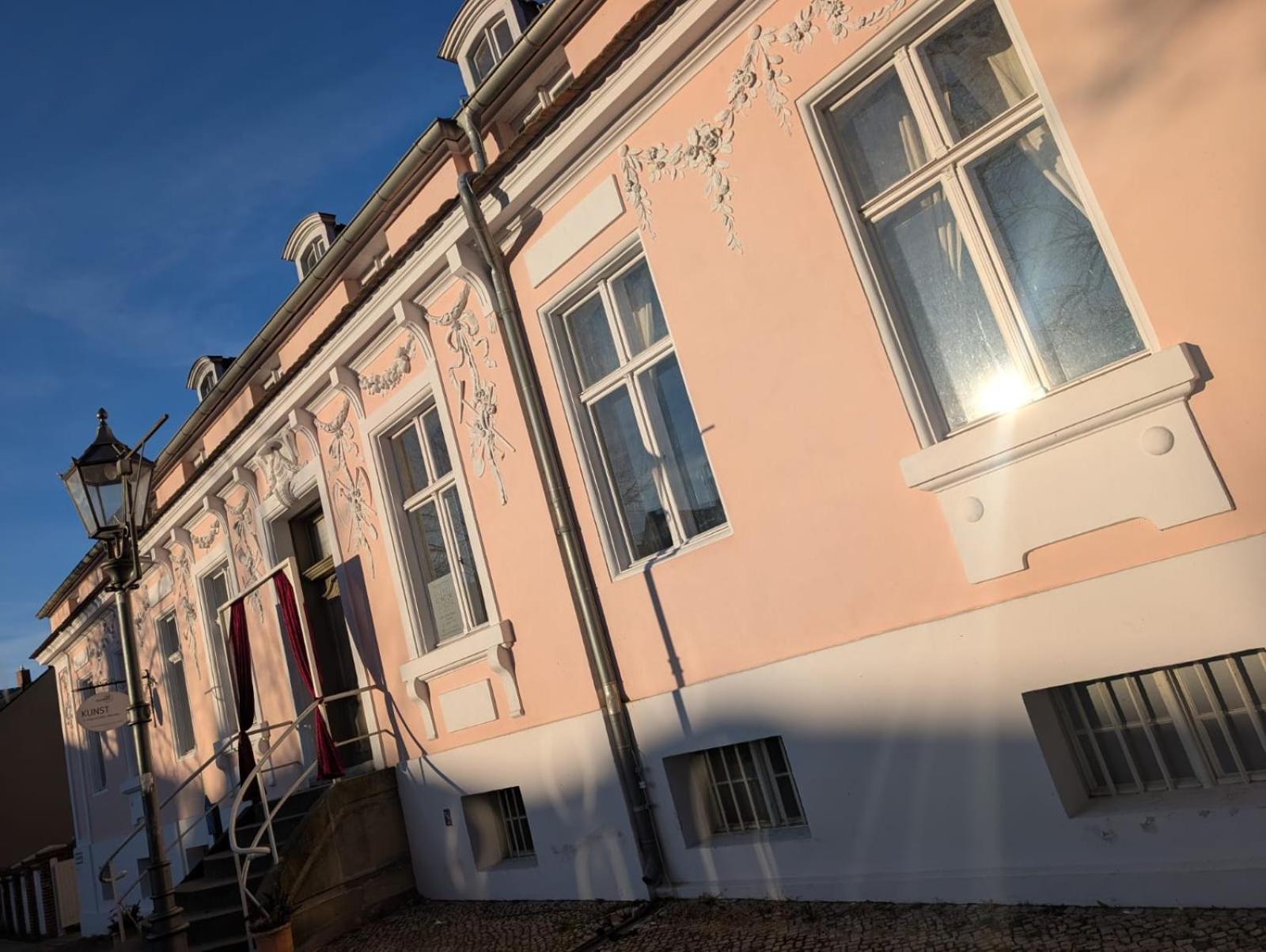 Апартаменты Lendelhaus & Historische Saftfabrik Werder Вердер Экстерьер фото